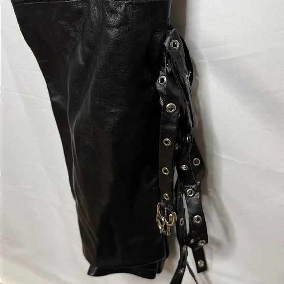 Wilson’s leather black 100% leather pants with straps on calf of leg moto sz 28 - Picture 6 of 8